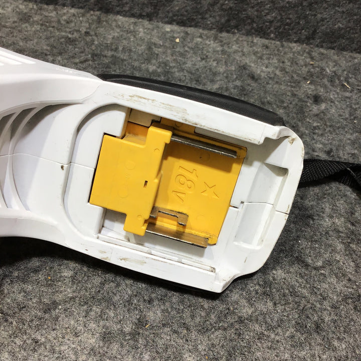 ○マキタ(makita) コードレスクリーナー CL180FDZW【桶川店】