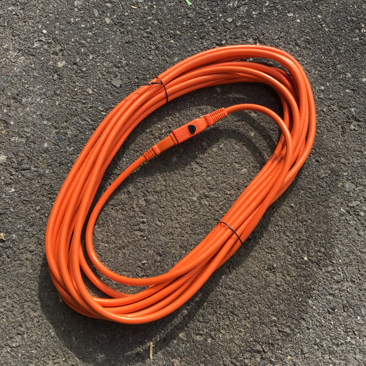 【中古・発送可!】 マキタ 刈込幅280mm 芝刈り機 MLM2851 【桶川店】