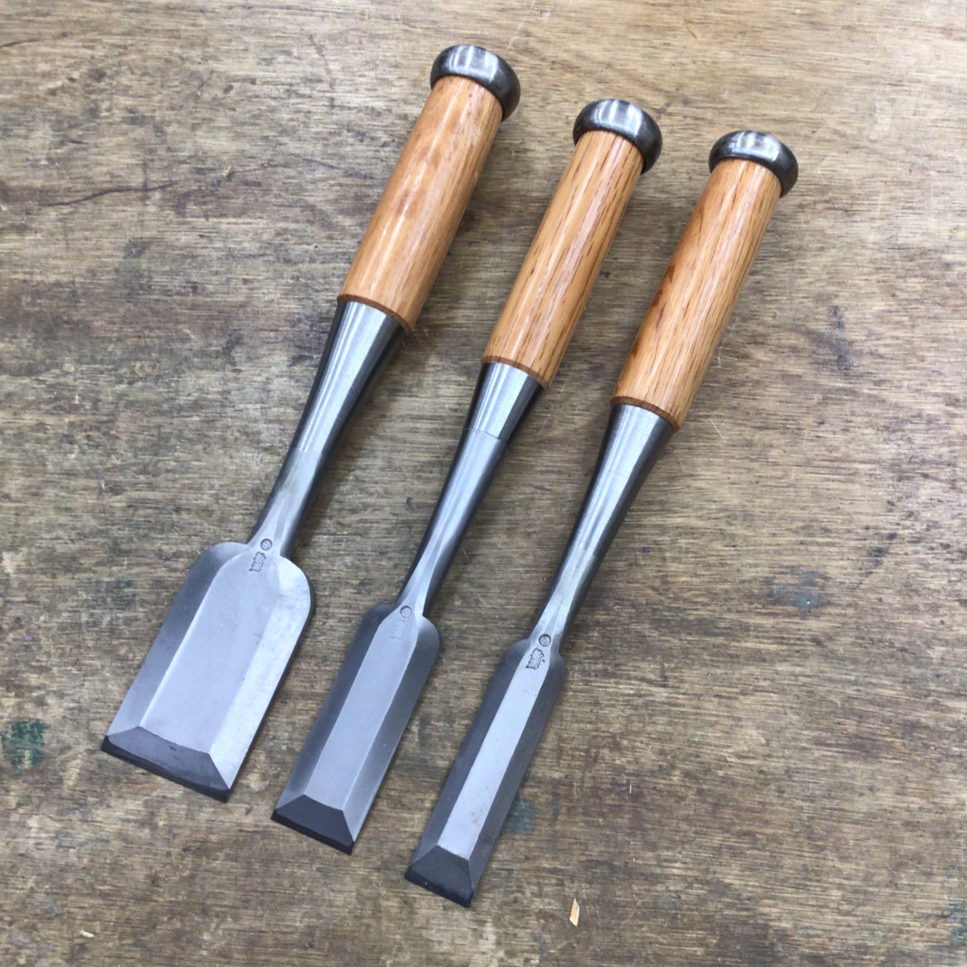 未使用品】「歓声」銘 鑿 のみ 3本組 金山鉄夫作【柏店】 – アクト