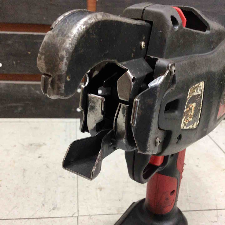 【中古品】 マックス/MAX 鉄筋結束機 リバータイア RB-399A-B2C 【鴻巣店】