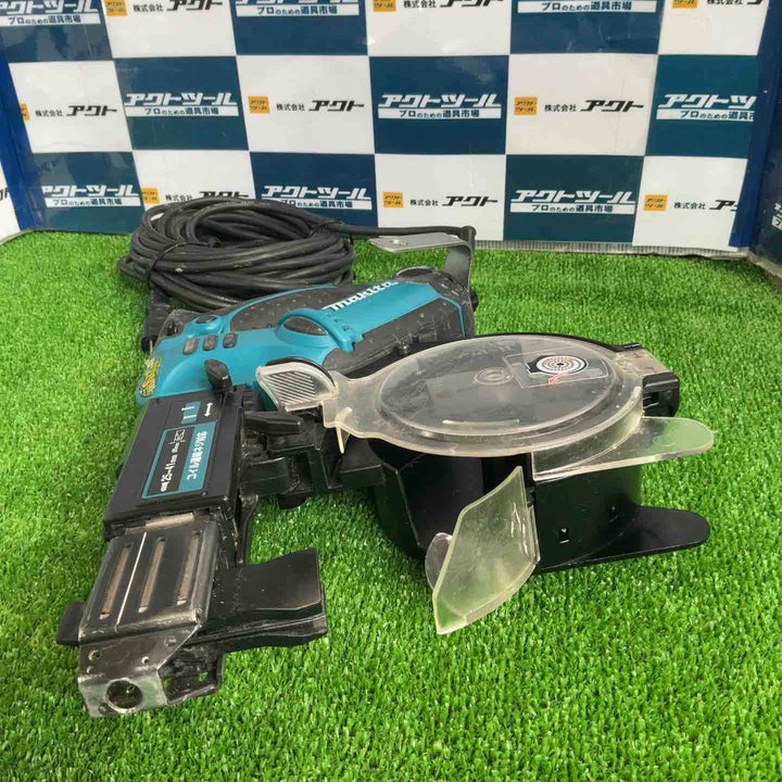 ☆マキタ(makita) オートパックスクリュードライバー 6841R【草加店】