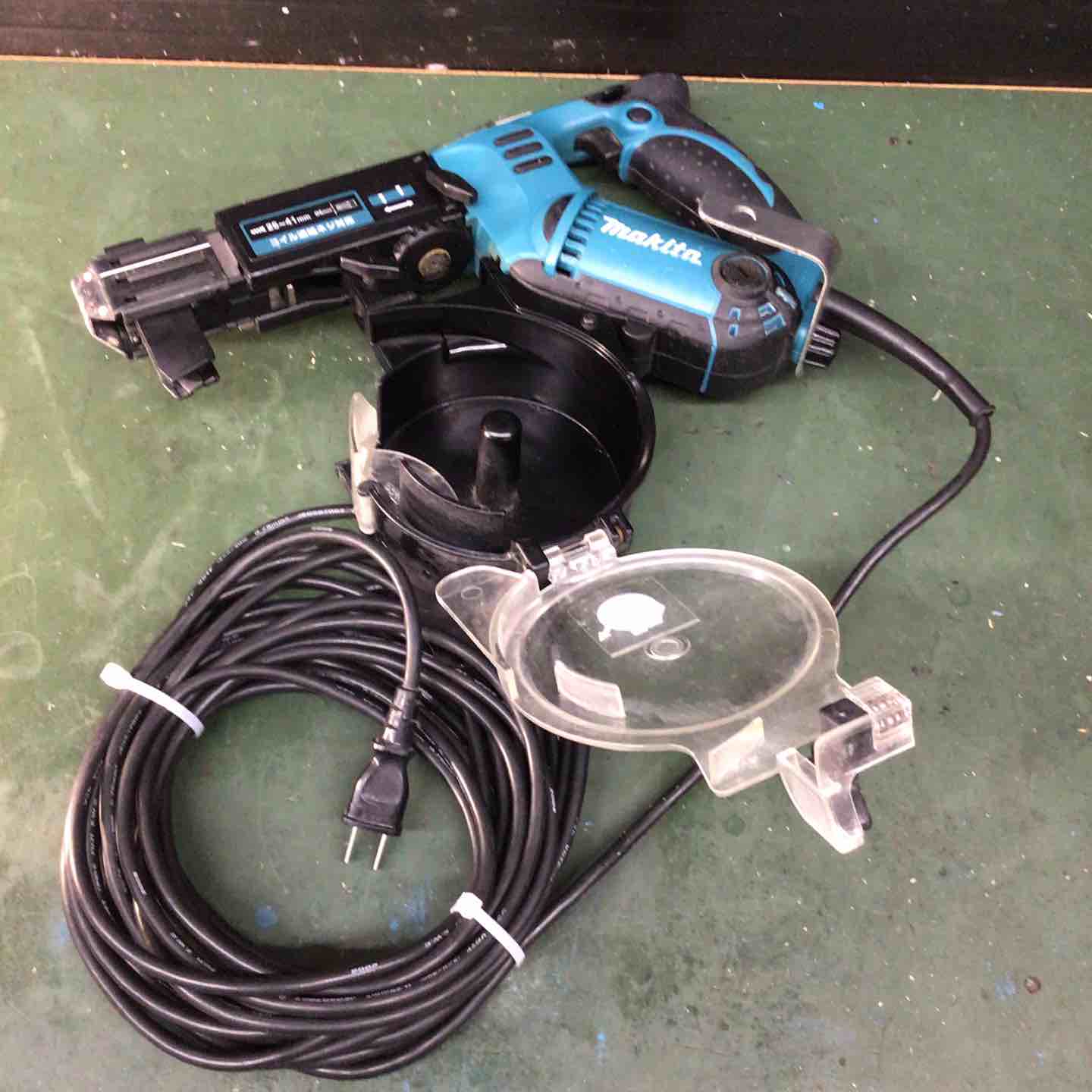 ☆マキタ(makita) オートパックスクリュードライバー 6841R【戸田店