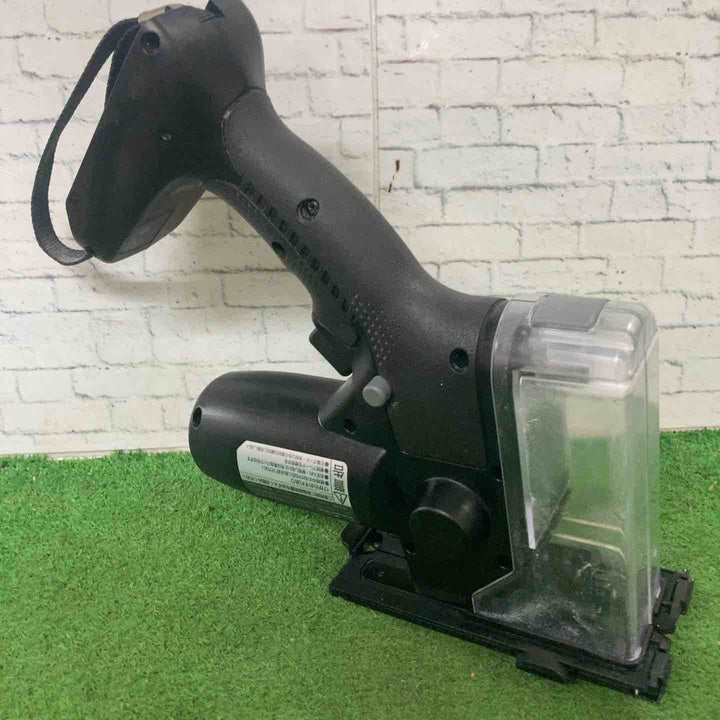 ◇パナソニック(Panasonic) コードレス角穴カッター 本体のみ EZ45A3X-B  ボードカッタ【町田店】