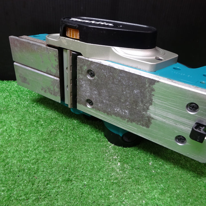 マキタ/makita 18V コードレスカンナ KP180DZ 替刃付き【岩槻店】