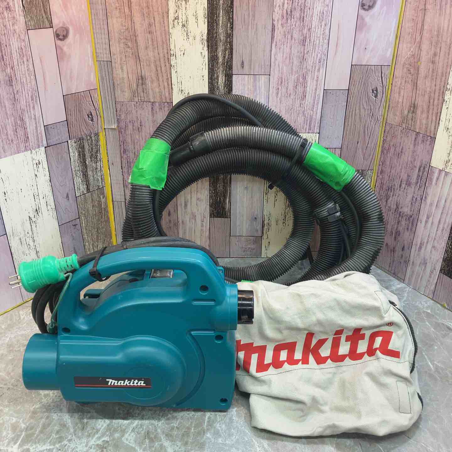 中古品】☆マキタ(makita) 小型集じん機 乾式 450(P)【八潮店 