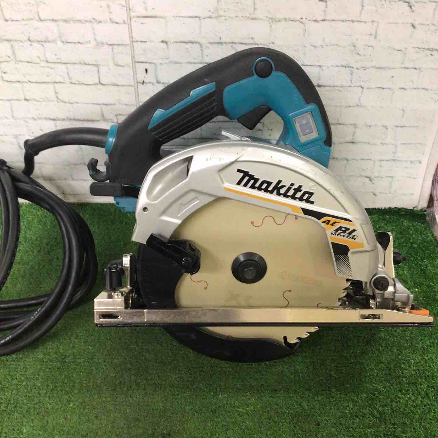 ☆マキタ(makita) 電子造作用精密マルノコ HS6403【町田店】