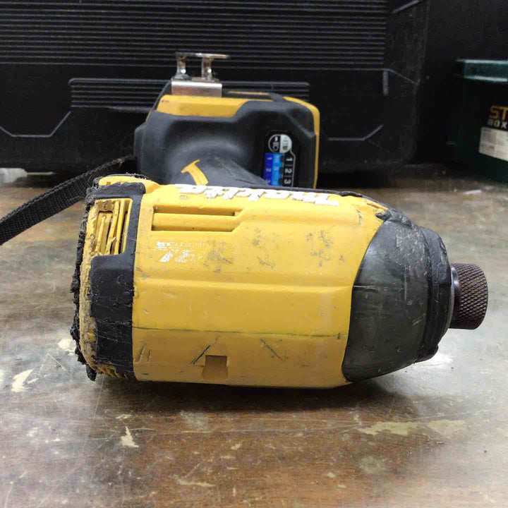 ★マキタ(makita) コードレスインパクトドライバー TD002GDXFY【戸田店】