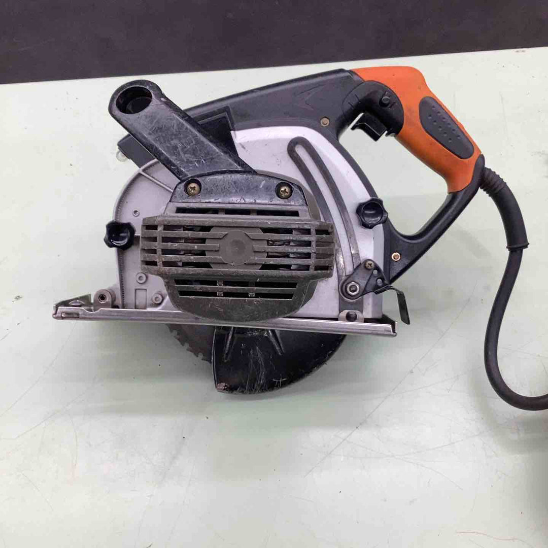 ◇新ダイワ(Shindaiwa) 180mm 防塵カッター B18N2-F(B18NII) チップソーカッター【越谷店】