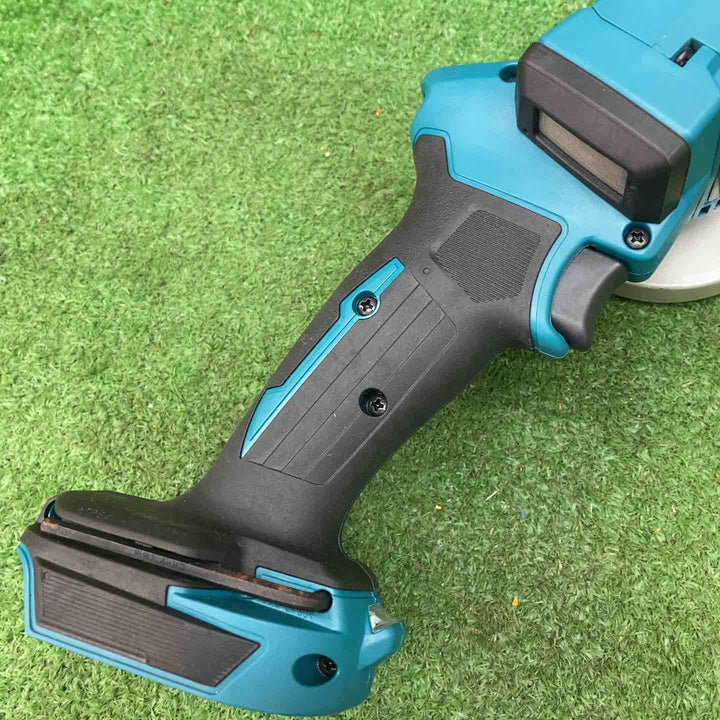 ★マキタ(makita) コードレスコンパクトカッタ MC300DZ【草加店】