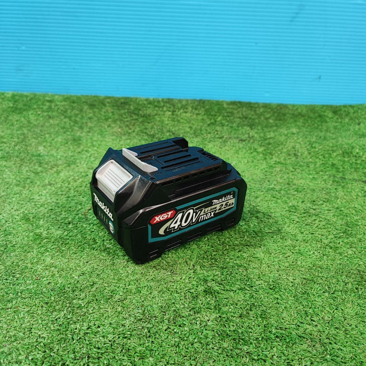 ★マキタ(makita) コードレス丸のこ HS001GRDX【岩槻店】