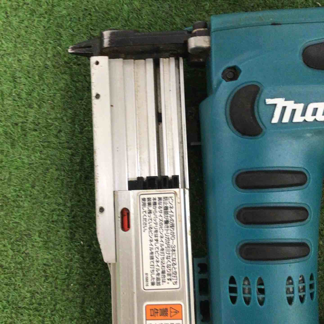 ◇マキタ(makita) コードレスピンタッカ PT350DZ【町田店】