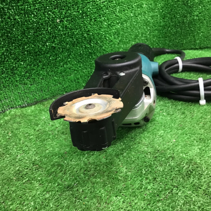 ☆マキタ(makita) 100mmディスクグラインダ 9533B 先端アタッチメント付き 【桶川店】