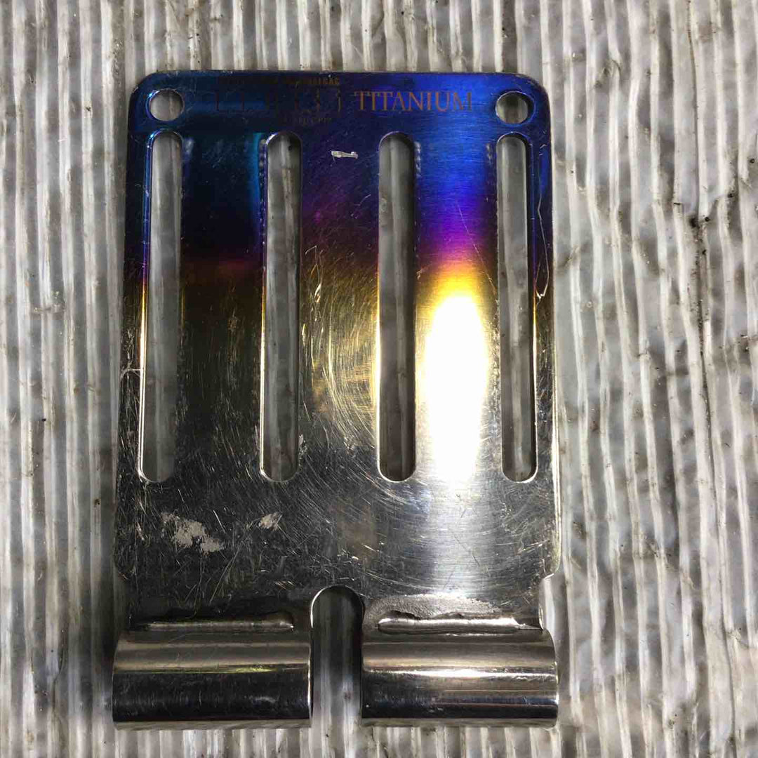 KNICKS ニックス チタンベルトループ焼付けタイプ Lサイズ  TIT-15LY ※箱なし【草加店】