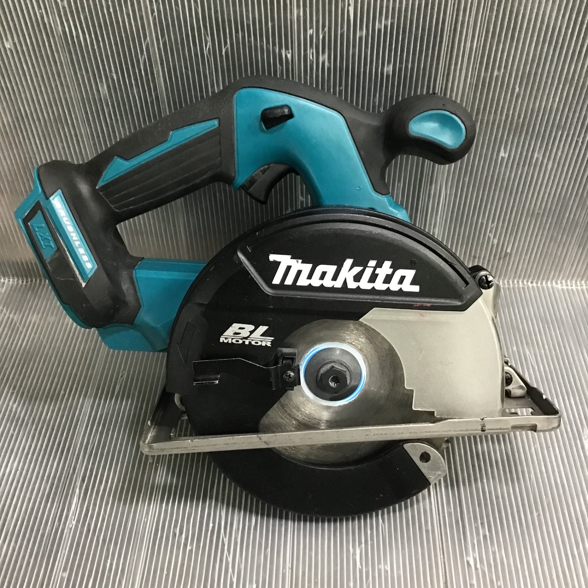 ☆マキタ(makita) コードレスチップソーカッター CS551DZ【草加店