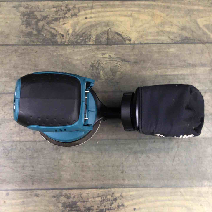 マキタ(makita) コードレスランダムオービットサンダ BO180DZ 【東大和店】