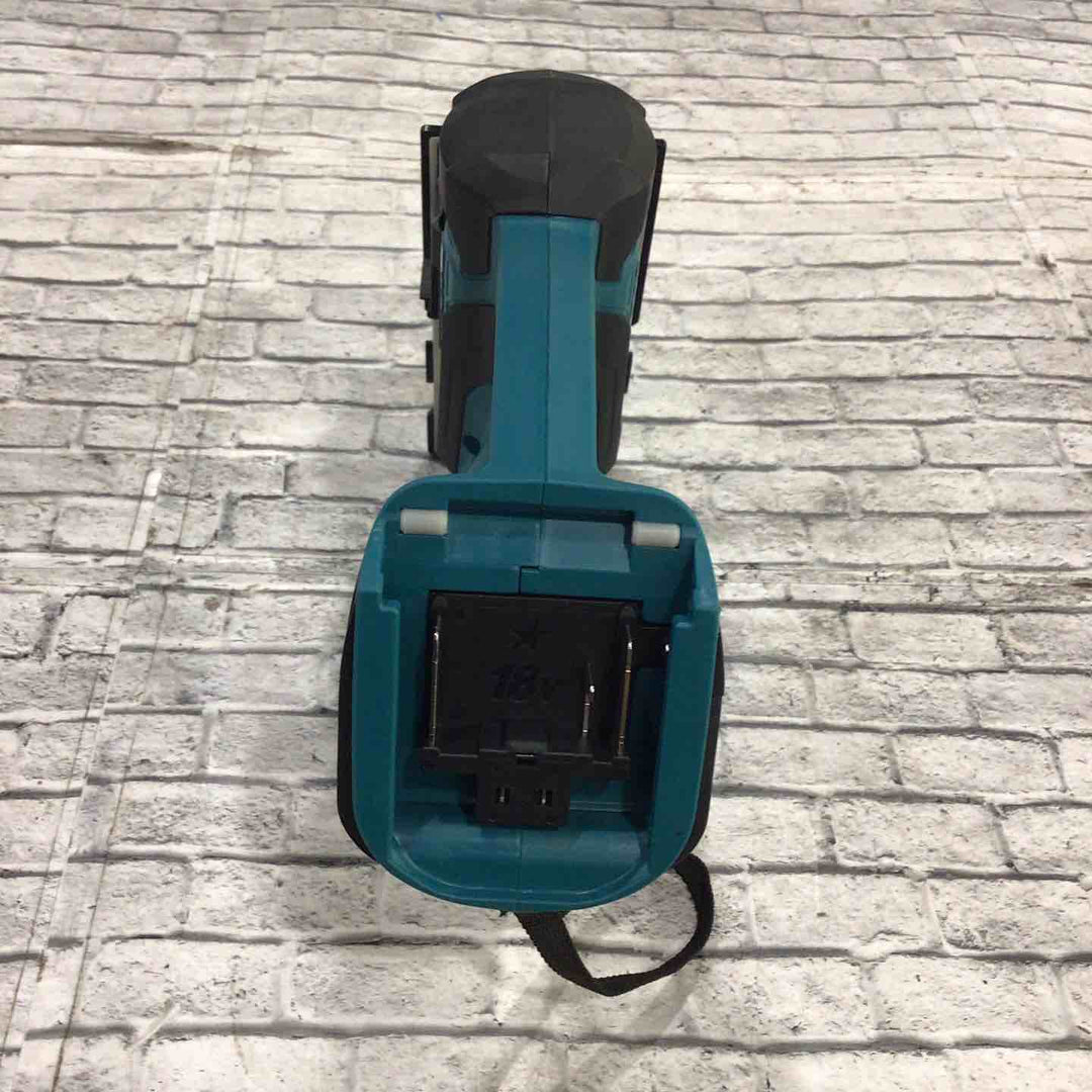 ★マキタ(makita) コードレスボードカッタ SD180DZ【川口店】