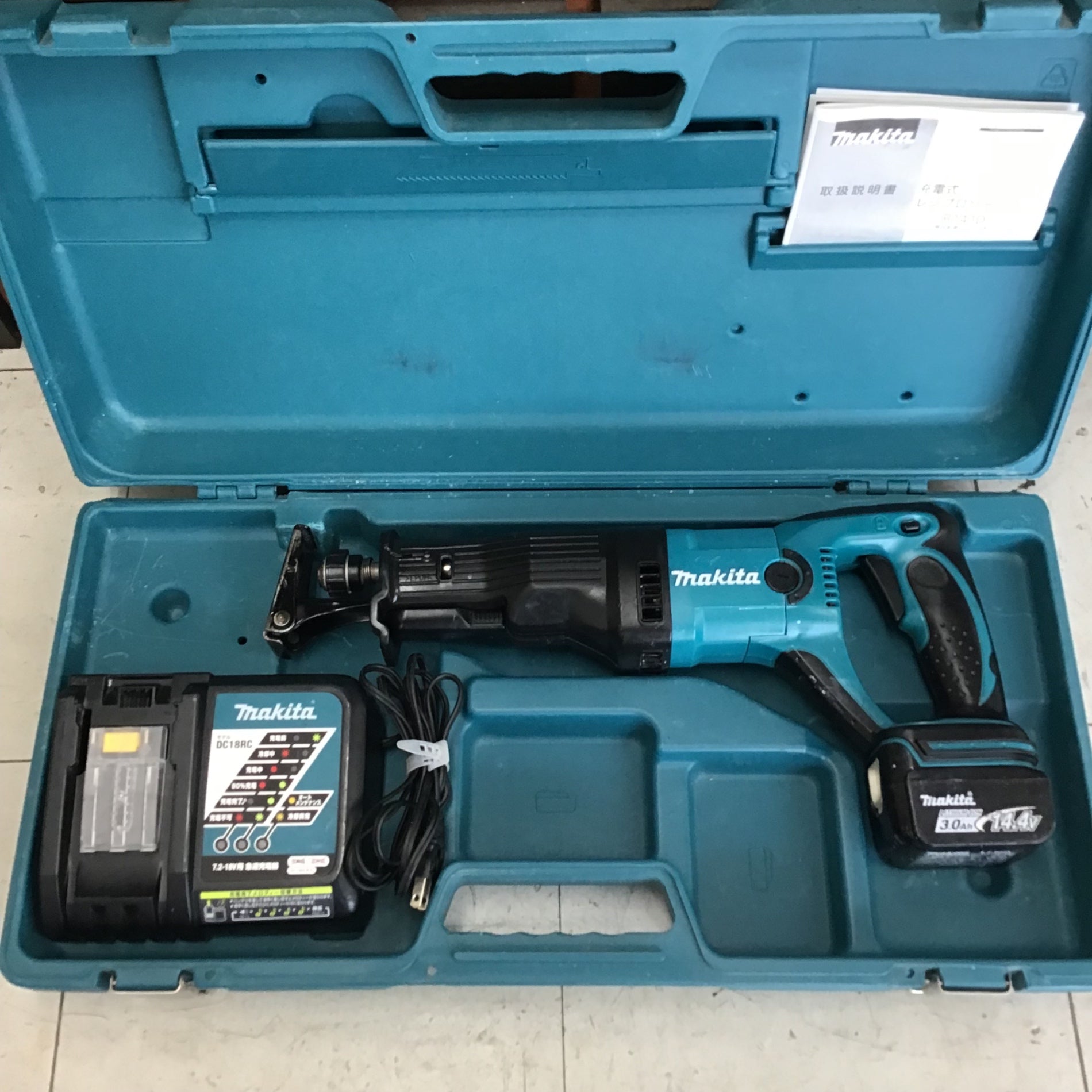中古品】 マキタ/makita コードレスレシプロソー JR141DRF 【鴻巣店