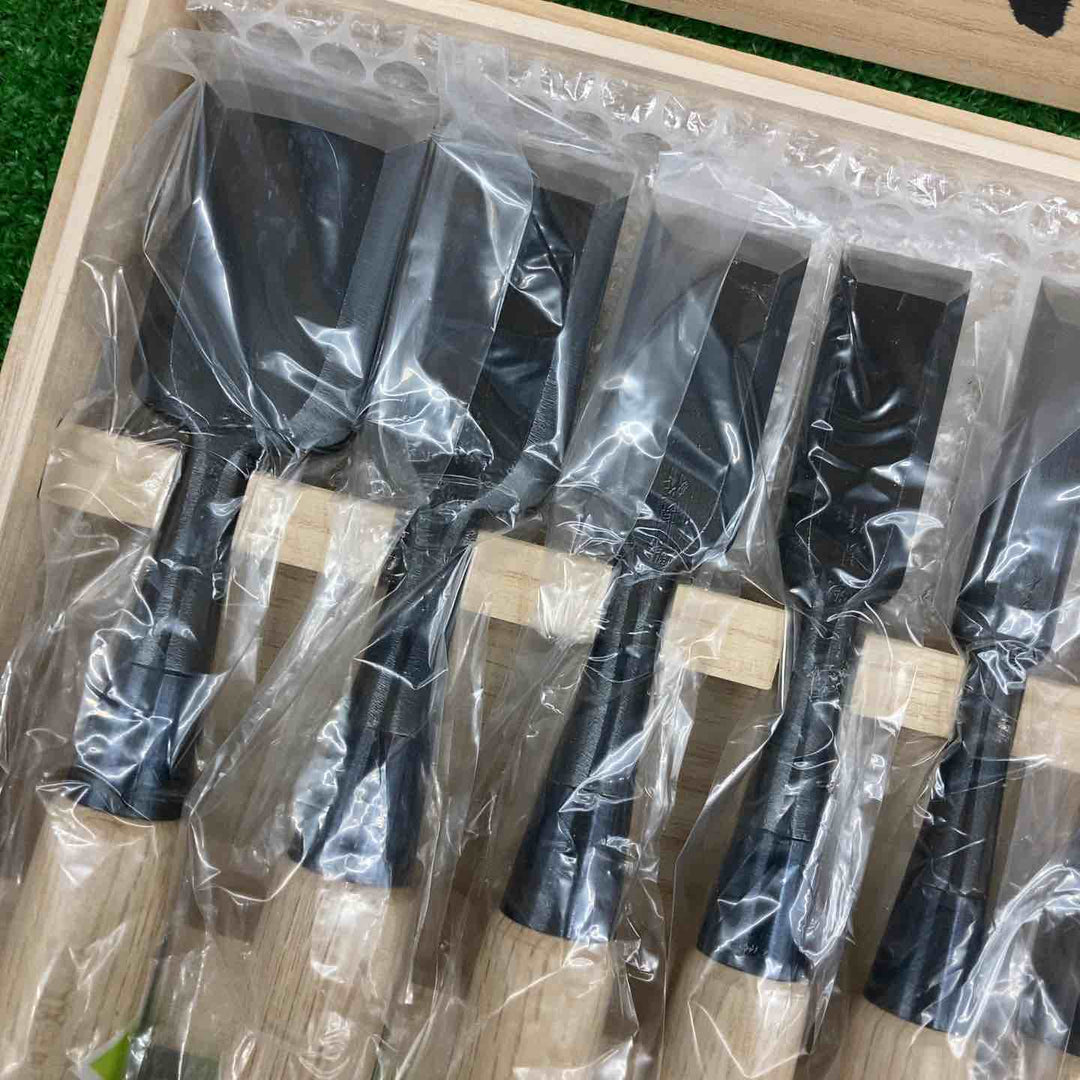 甚作  鑿  10本組  ノミ 越後住 大工道具 【桶川店】