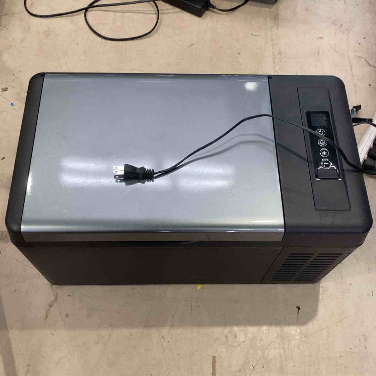トロの冷温庫【新品未使用】 店頭受取り限定】メーカー不明 保冷庫 冷温庫 保冷温庫【町田店