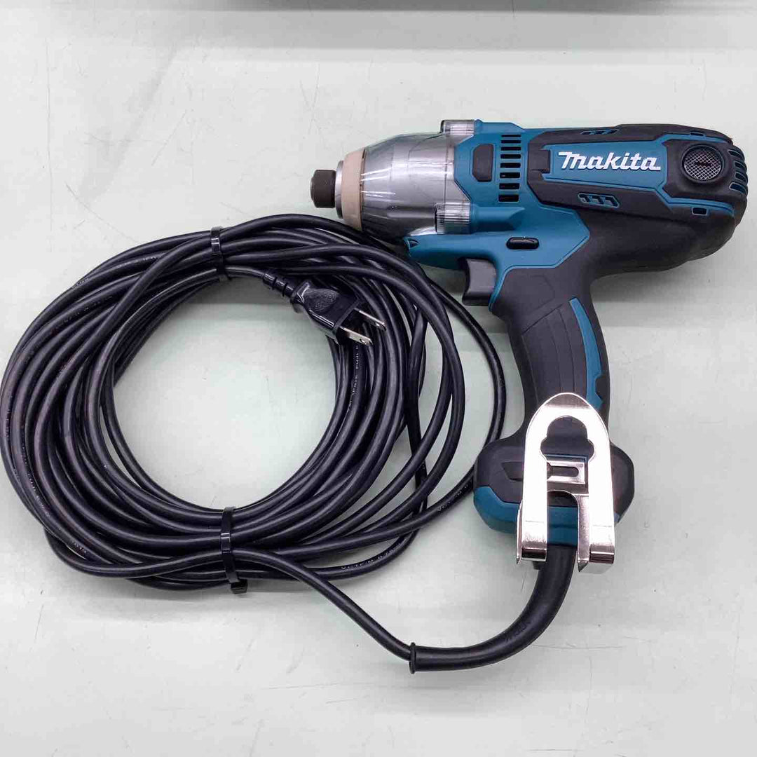 ☆マキタ(makita) インパクトドライバ TD0220【越谷店】