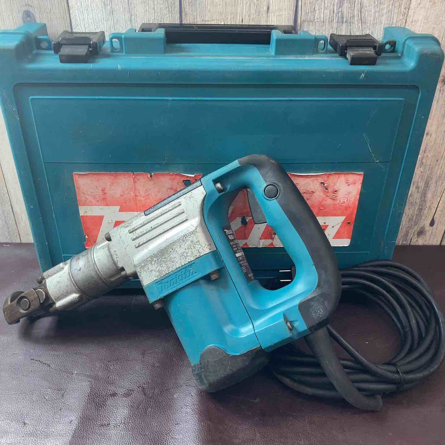 中古品】 マキタ(makita) 電動ハンマ HM0830 【東大和店】 – アクト 