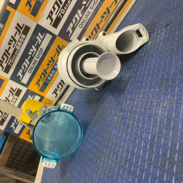 ◇マキタ(makita) コードレスクリーナー CL281FDZCW【草加店】