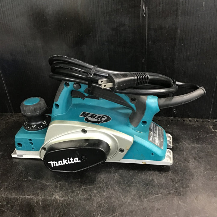 ☆マキタ(makita) 電気カンナ KP0800A 研磨式【草加店】