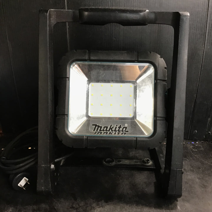 ★マキタ(makita) コードレスLEDスタンドライト ML805【草加店】