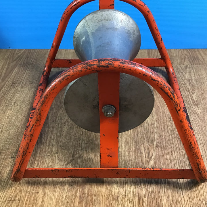 【中古品】ミノル工業 ケーブルコロ ローラー横幅250㎜/径180㎜【岩槻店】