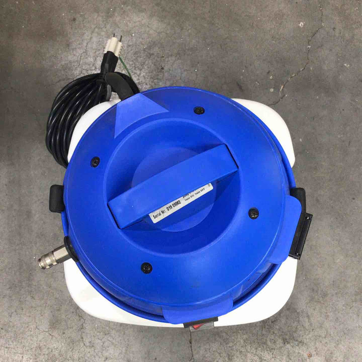 【店頭受取り限定】おそうじ本舗 バキュームクリーナー IPX4 DUSTER ホース、アクセサリ付属【川口店】