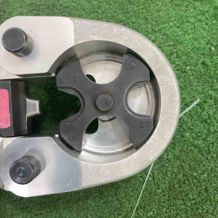 ◇パナソニック(Panasonic) コードレス圧着器 EZ3902N22K【町田店】