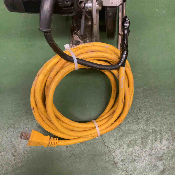 【現状品】 マキタ/makita 電子マルノコ・HS6303B 【桶川店】