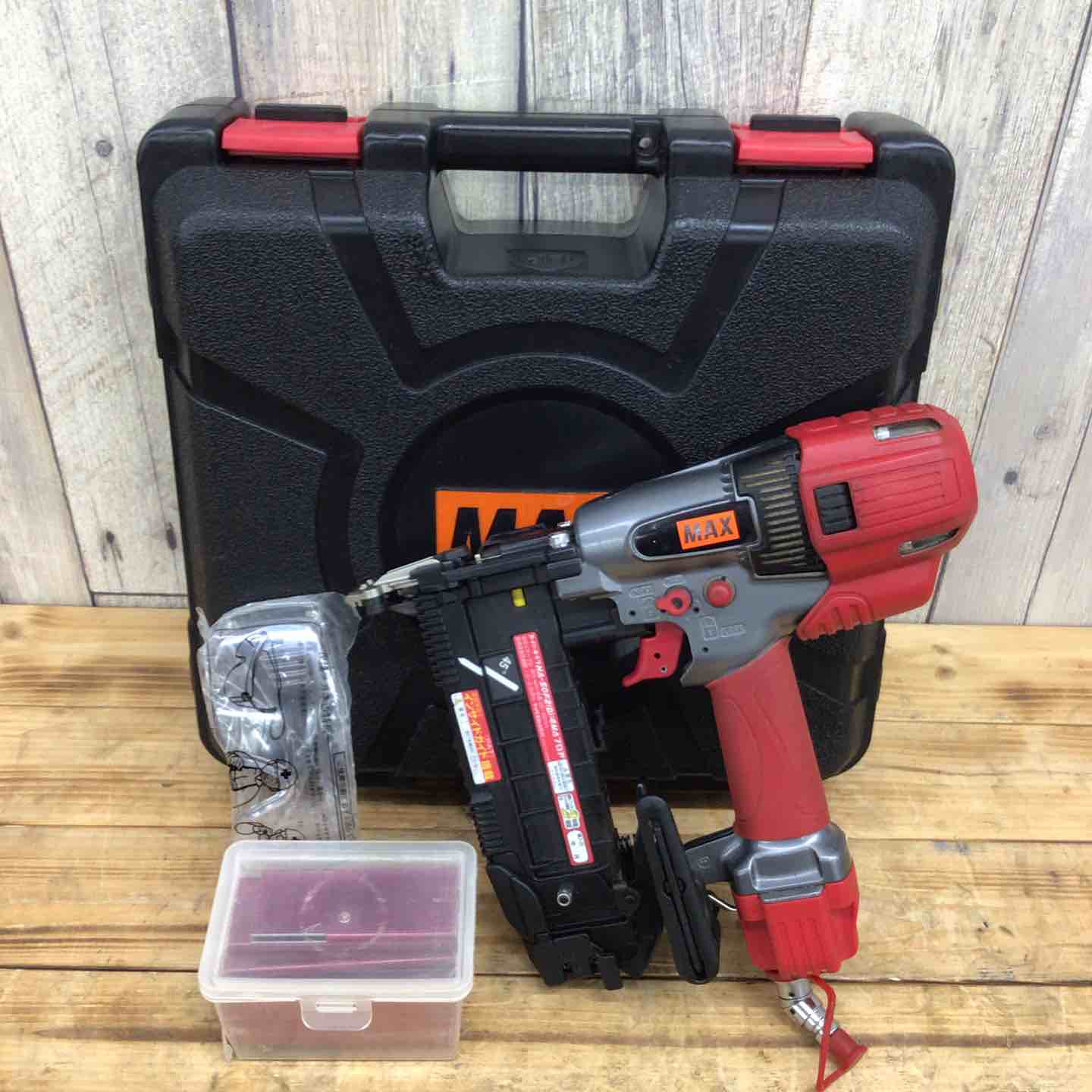 MAX 高圧フロアタッカ  新品 マックス(MAX) 高圧フロアタッカ HA-50F2D/4MA 【東大和店】 – アクト