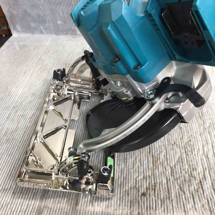 【未使用】マキタ(makita) コードレス丸のこ HS631DZS【草加店】