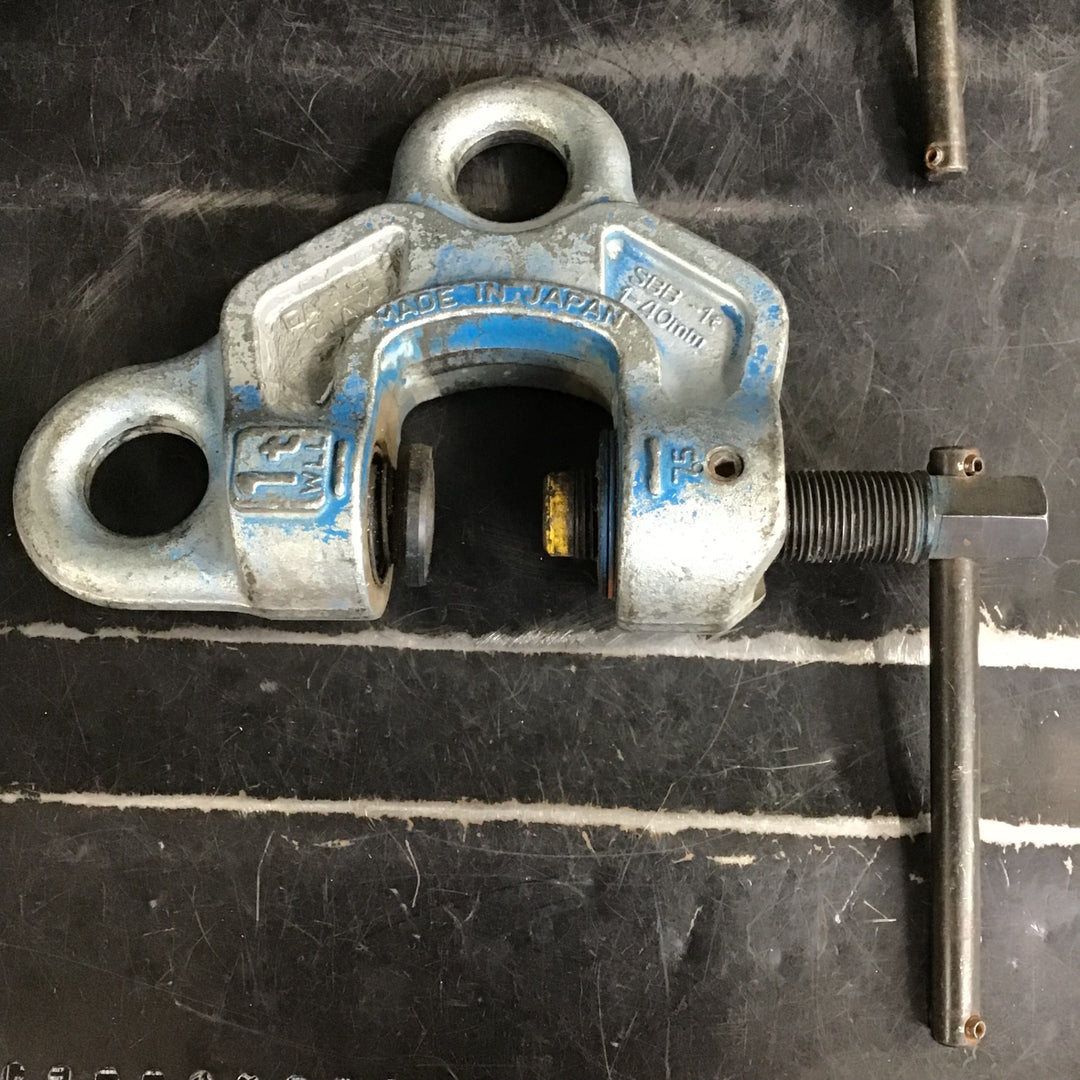 【中古品】イーグル(今野製作所) ねじ式クランプ(全方向吊上げ) SBB-1t 荷重1ton ねじ式全方向クランプ【草加店】2個セット