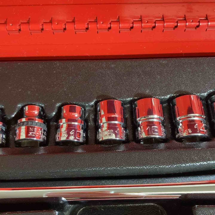 ▼ネプロス(nepros) ツールセット 29点組 NTX729BX 錆・ゴム部分の劣化あり【戸田店】