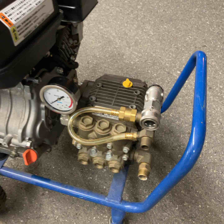 【中古品・店頭受取り限定】 精和産業/SEIWA エンジン高圧洗浄機・JC-1513GO 【桶川店】