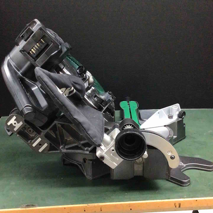 ★ハイコーキ(HIKOKI ※旧:日立工機) コードレス卓上スライド丸のこ C3607DRA(K)(NN) 本体のみ【戸田店】