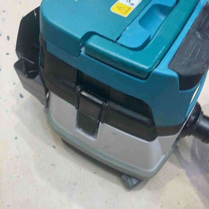 ★マキタ(makita) 粉じん専用 コードレス集じん機 VC867DZ【町田店】