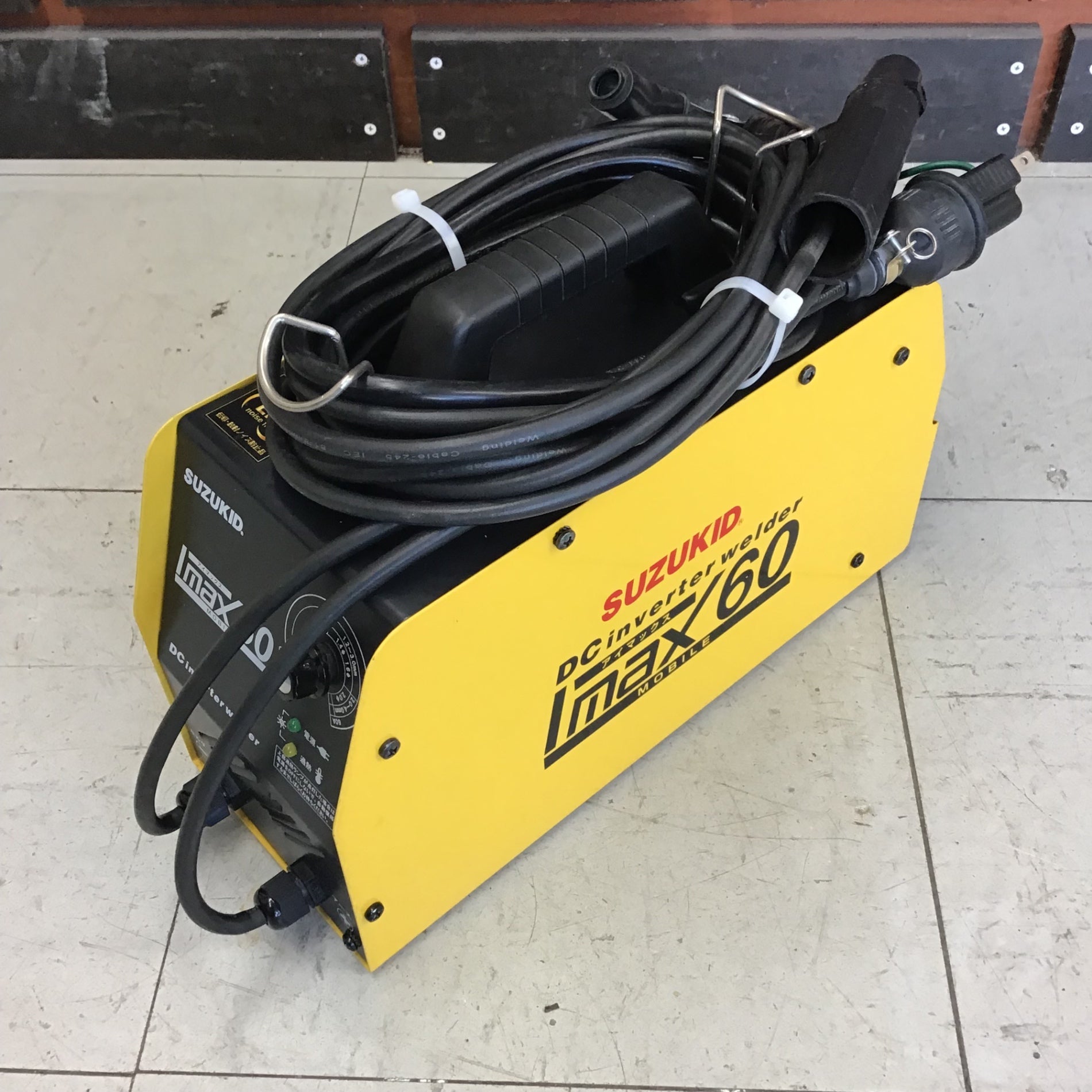 中古品】 スズキッド/SUZUKID 直流インバーター溶接機 IMAX60・SIM-60