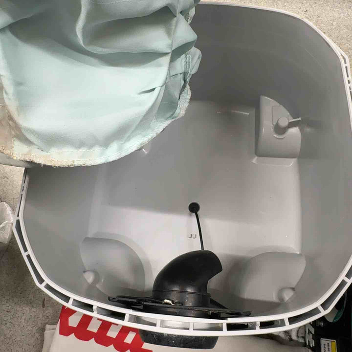 ★マキタ(makita) 集じん機 乾式 VC0830【八潮店】