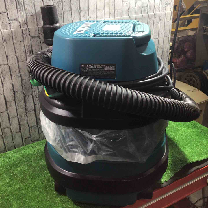 ◇マキタ(makita) 乾式 集じん機 472(P)【川口店】