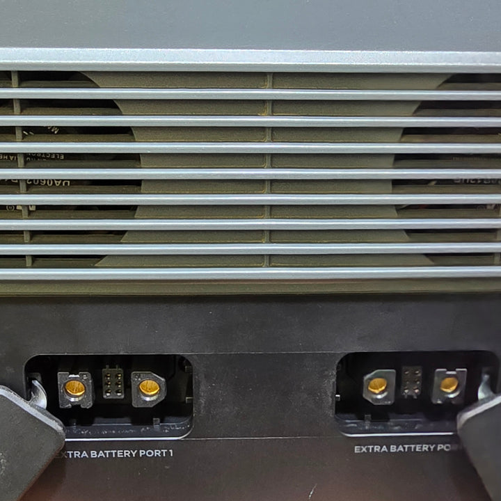 【中古品】EcoFlow(エコフロー) ポータブル電源 DELTA MAX 1612Wh+【未使用未開封品】EcoFlow(エコフロー) 160Wソーラーパネル EFSOLAR160W セット品【桶川店】