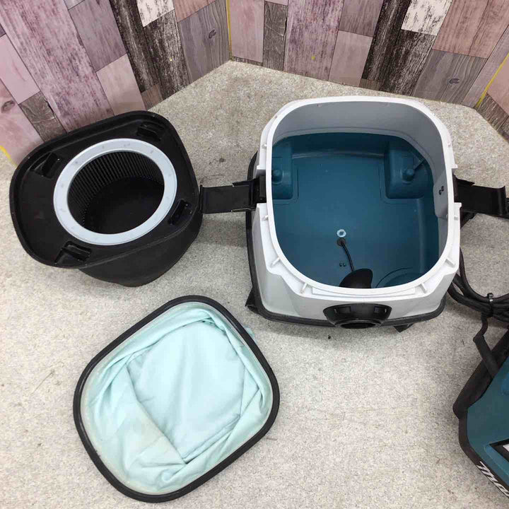 ★マキタ(makita) 集じん機 乾式 484(P)【八潮店】