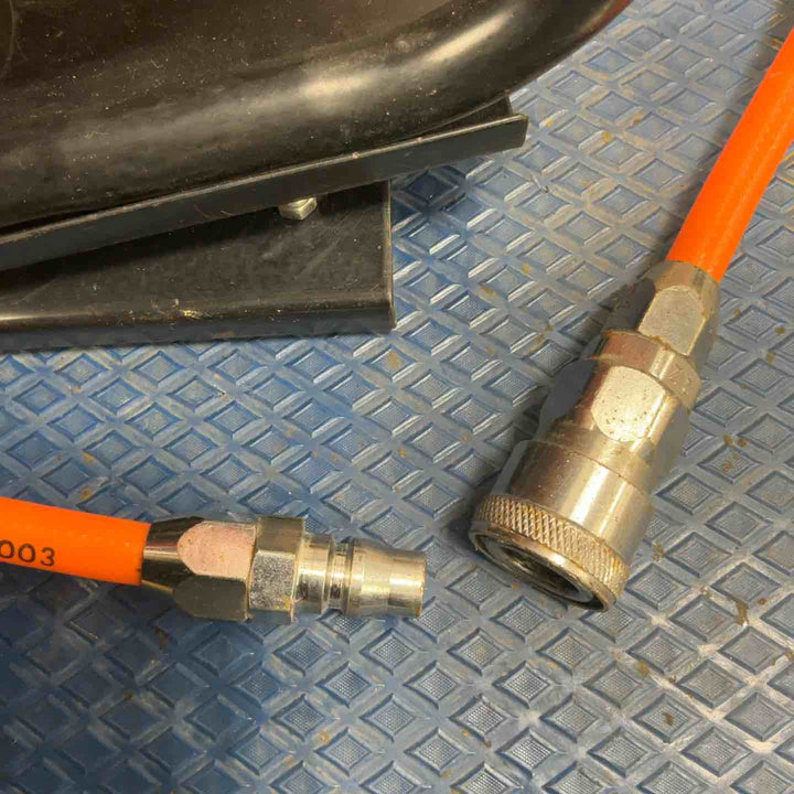 十川産業 コンパクトエアーリール 内径7mm 外径10mm 30M付【草加店】