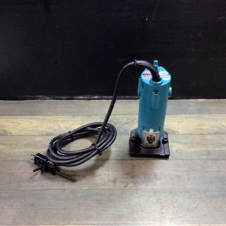 〇マキタ(makita) トリマ チャック孔径6mm 3705【東大和店】