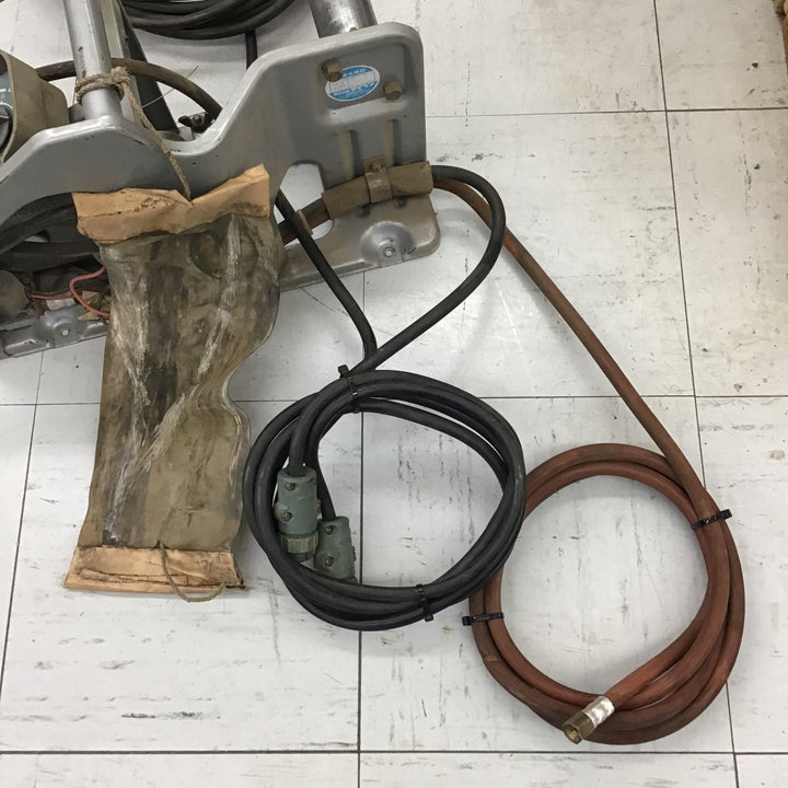 【店頭受取り限定/現状品】 ダイヘン/DAIHEN 半自動溶接機・CPV-180 【鴻巣店】