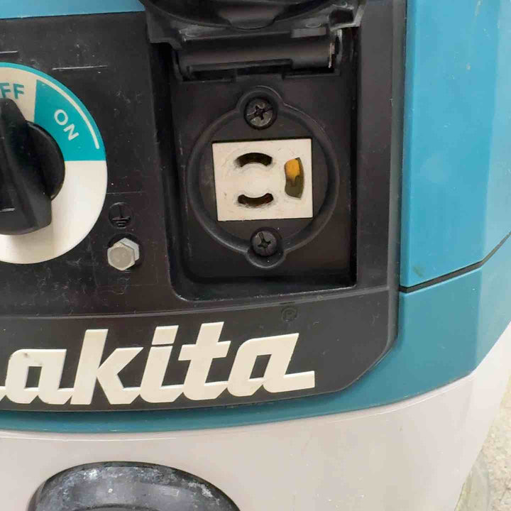 ★マキタ(makita) 集じん機 乾式 VC0830【八潮店】