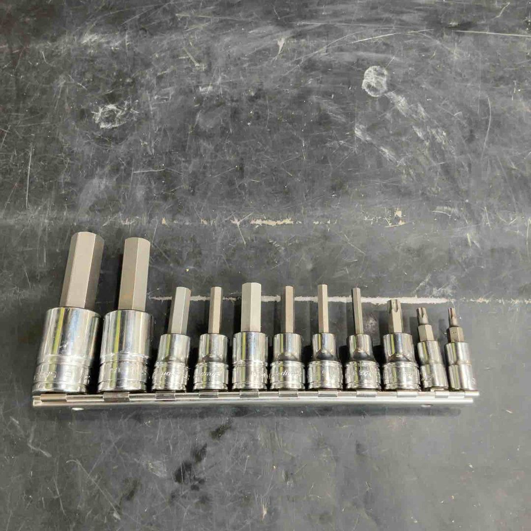 スナップオン(Snap-on) ヘックスソケット(インチ) 8点 トルクスソケット 3点 計11点セット サイズ詳細に記載あり 【草加店】