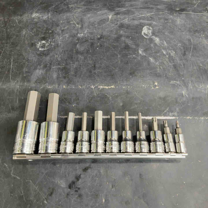 スナップオン(Snap-on) ヘックスソケット(インチ) 8点 トルクスソケット 3点 計11点セット サイズ詳細に記載あり 【草加店】